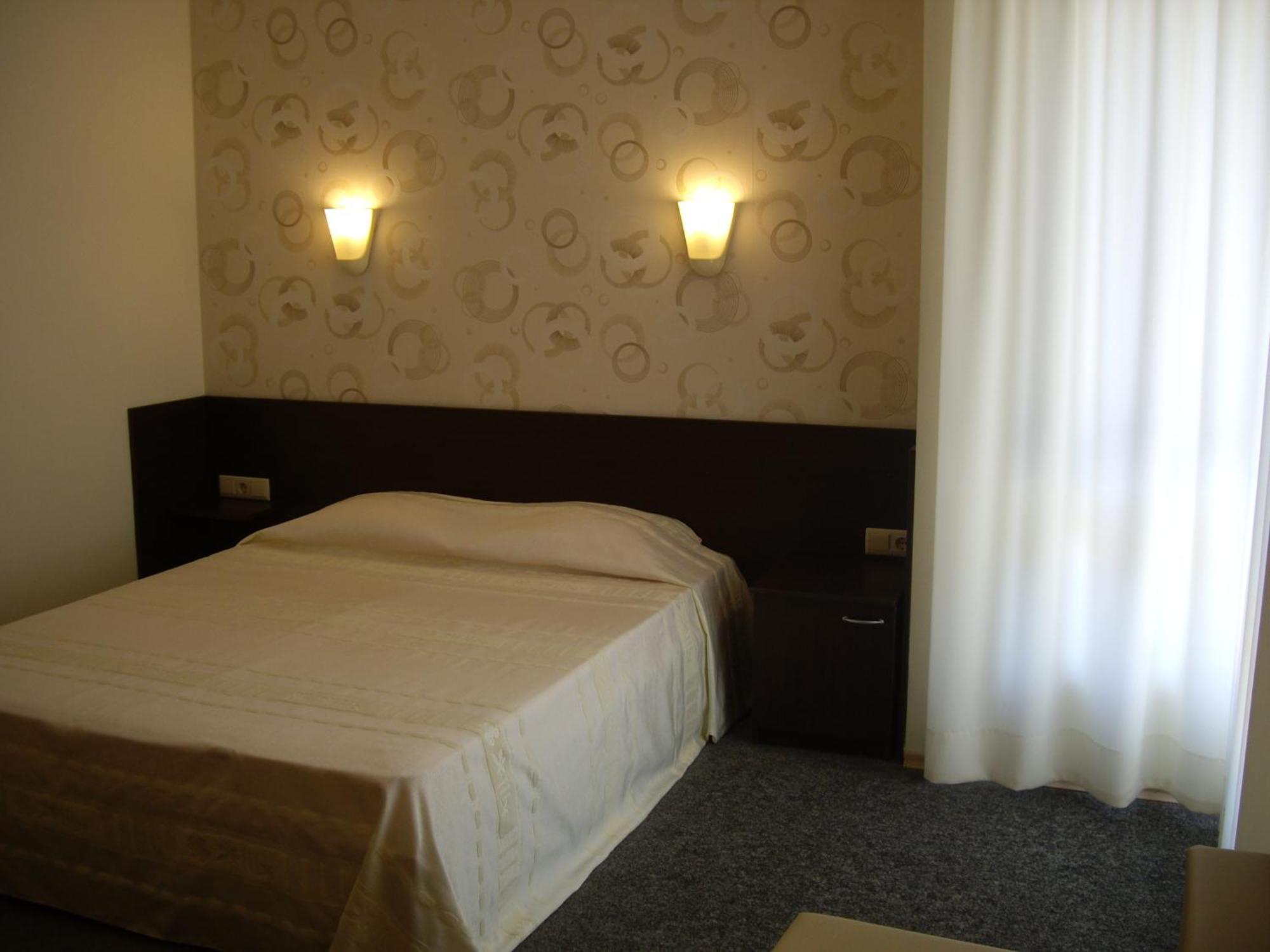 Family Hotel Avramov Видин Номер фото